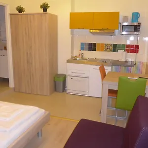 Amber Gardenview Studios Ξενοδοχείο με διαμερίσματα